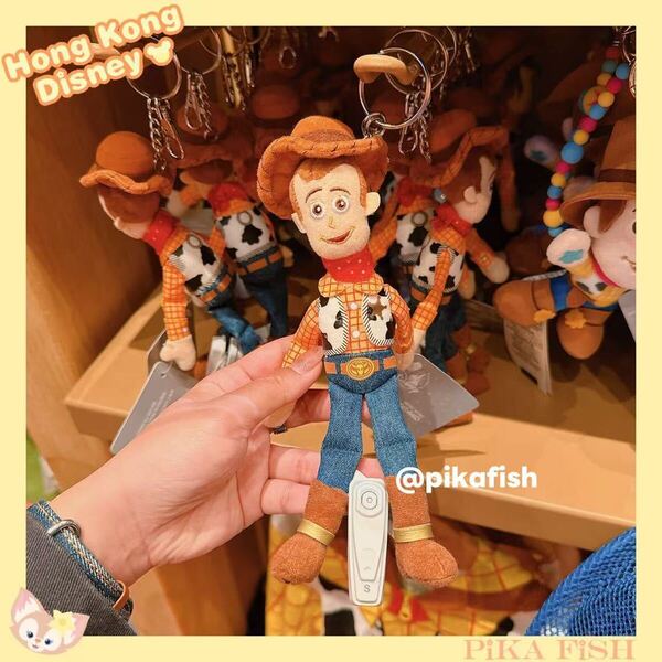 【現地購入☆正規品】ウッディー トイストーリー ぬいぐるみキーホルダー キーチェーン 香港ディズニー