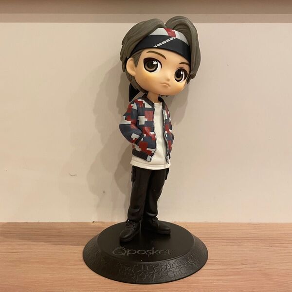 BTS TinyTAN バンタン Qposket V テテ テヒョン フィギュア