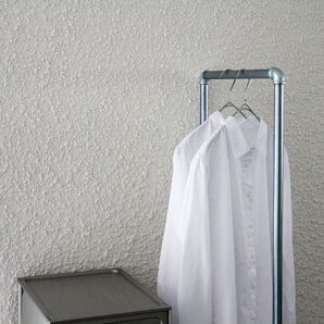 プレスルーム 店舗什器 ショップ 希少 廃番 組立不用 完成品 HATCH 購入 水道管 ガス管 ハンガーラック キャスター付き