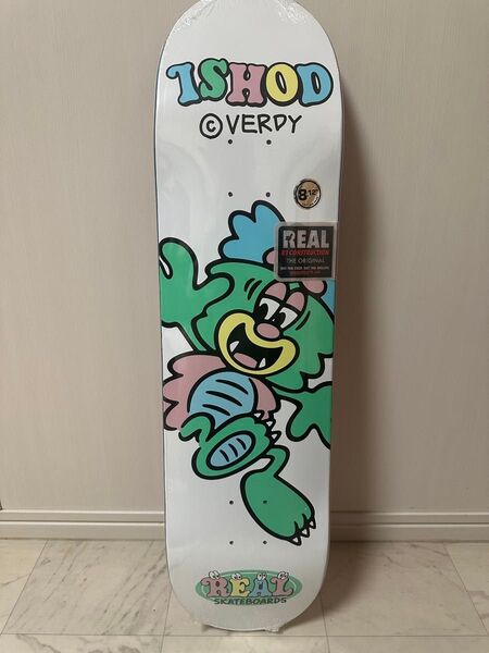 VERDY x REAL SKATEBOARDS Skatedeck