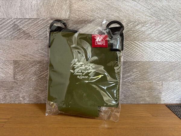CAMPS ペットボトルホルダー カーキ色 新品未使用 ボトルホルダー キャンプス