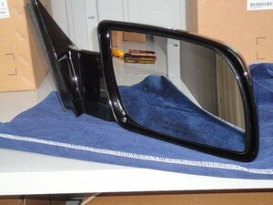  new goods unused 92-98 Tahoe Sabar C/K electric door mirror right side 4 pin 