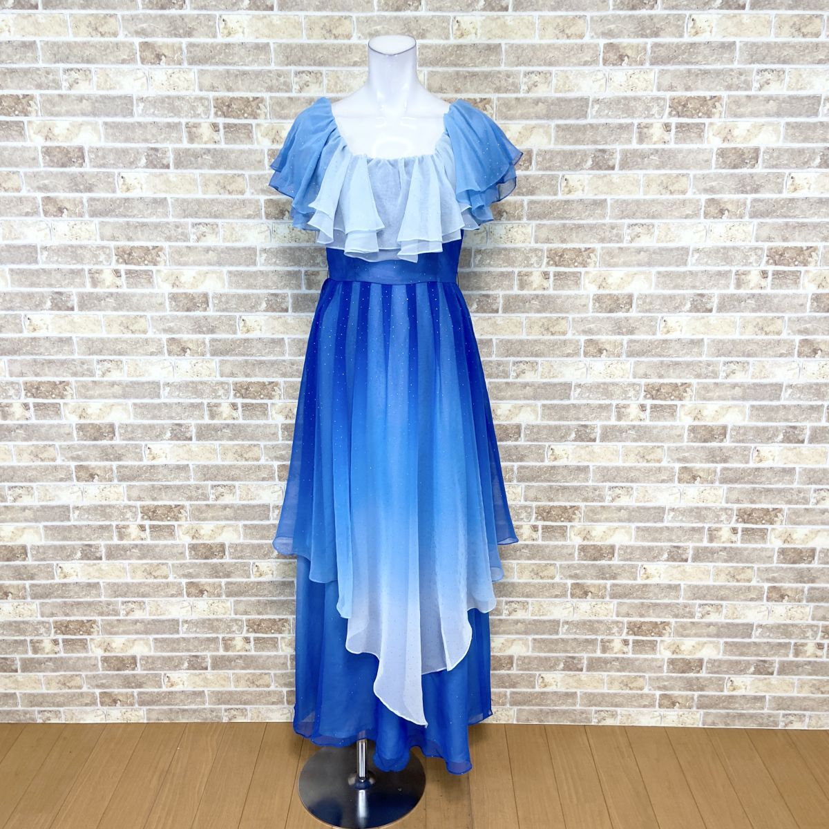 Yahoo!オークション -「dressblack ドレス」の落札相場・落札価格 Yahoo!オークション -「dressblack ドレス」の落札相場・落札価格