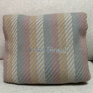 Louis Feraud Paris カバー
