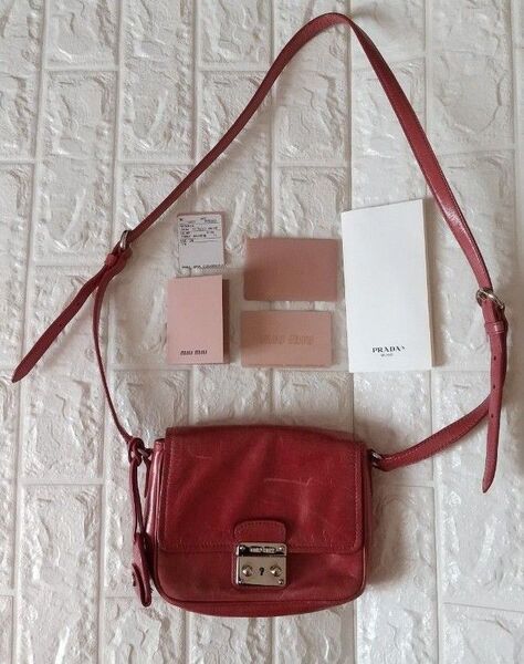 miumiu ミュウミュウ ポシェット ショルダー バッグ Gカード付 ピンク 斜め掛け 肩掛け レザー プラダPRADA