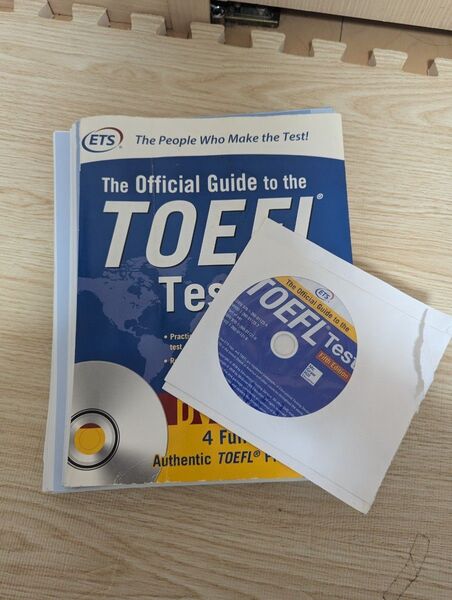 裁断 TOEFL OFFICIAL GUIDE ETS ガイド DVDあり TOEFL DVD-ROM版 ②