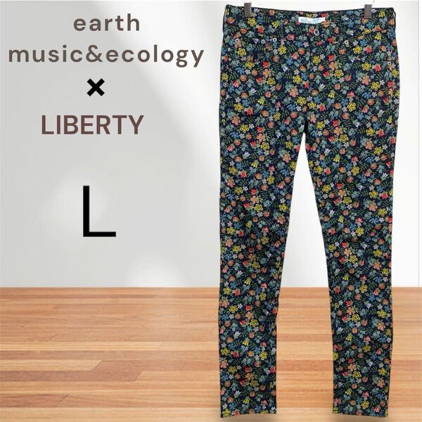earth music&ecology EdenhamLIBERTY 花柄 スキニーパンツ ネイビー L