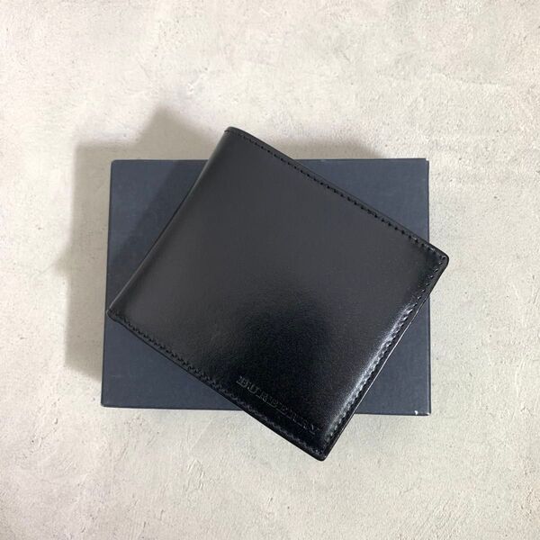 Burberry バーバリー 二つ折り財布 ブラック レザー