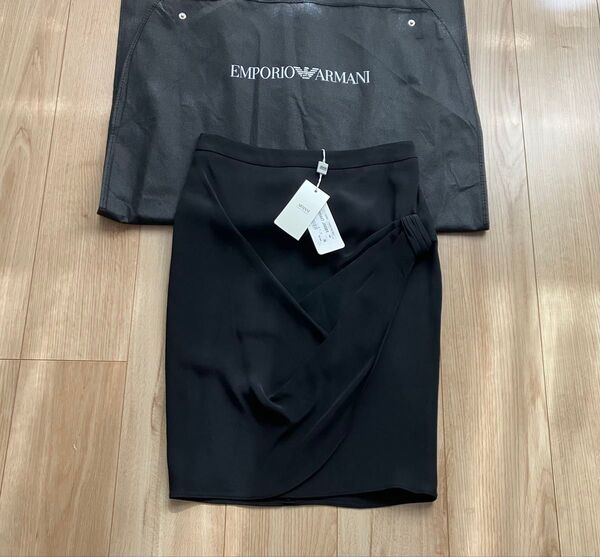 《未使用タグ付き》ARMANI COLLEZIONI アルマーニスカート