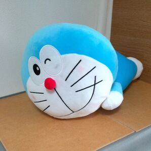 ドラえもん じゃんぼ もちもち寝そべり ぬいぐるみ