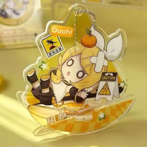 新品 鏡音リン キャラクターゆらゆらアクリルキーホルダー&スタンド 海外正規品