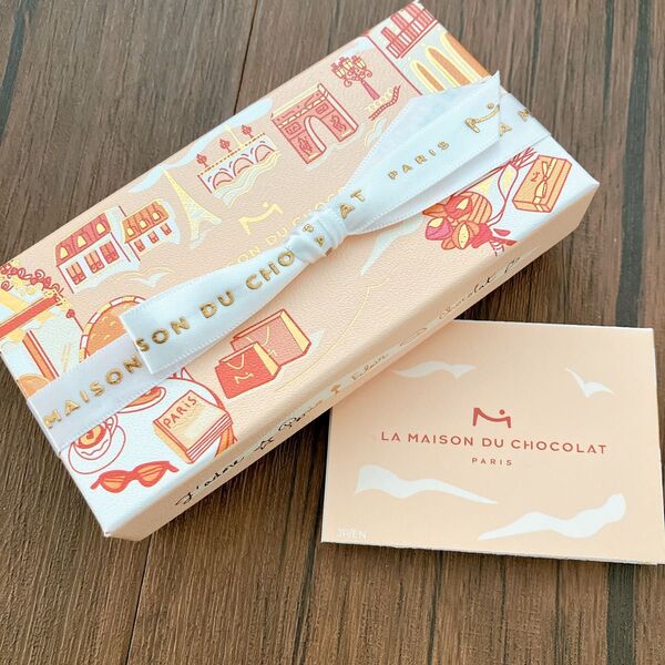 LA MAISON DU CHOCOLAT PARIS 外箱 バレンタイン チョコレート
