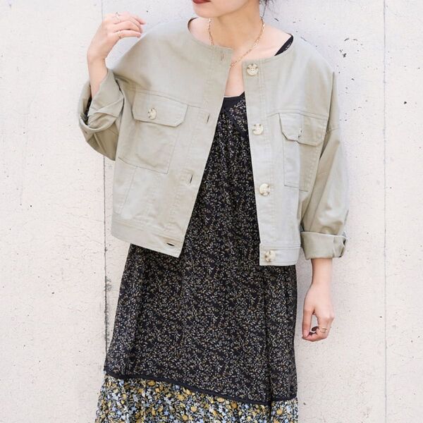 natural couture 綿麻ノーカラーショートブルゾン カーキ