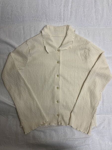 GU シャツ ブラウス ベージュ カジュアル 短丈 古着 ボタン