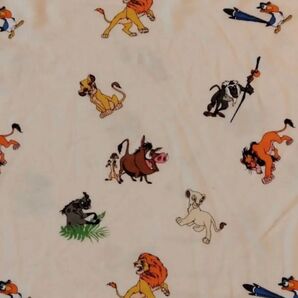 A.ライオンキング ニット生地