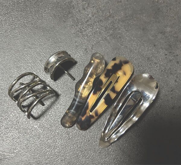 【美品】ヘアアクセサリー ヘアクリップ バレッタ 髪留め