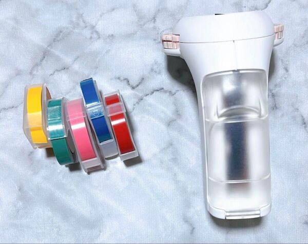 ラベルプリンター 感熱ラベルプリンター ポータブル型 ラベルメーカー シールラベルライター ミニラベル用サーマルプリンター