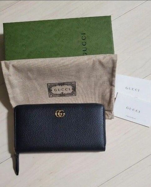 GUCCI 未使用 長財布