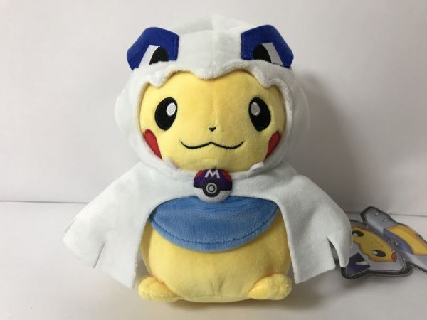 Yahoo!オークション -「ピカチュウ ポンチョ ぬいぐるみ」の落札