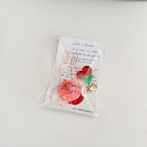 代官山ショップで大人気のチャーム ファッション小物 curlycolletion かわいいスイーツ チェリーデザイン ハンドメイド