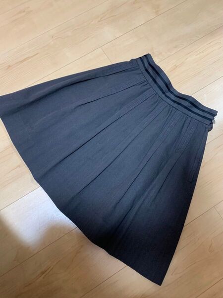 ロイスクレヨン Lois CRAYON スカート グレー