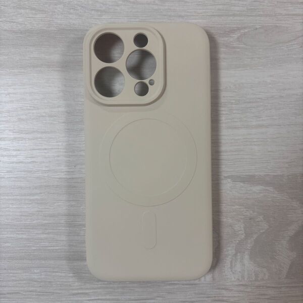 iPhone16 Pro シリコンケース