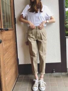 【新品】ユニクロ UNIQLO コットン テーパード アンクル パンツ（丈標準64cm） /women/32・beige//2018/09/チノ/ワーク/ボトムス//29/