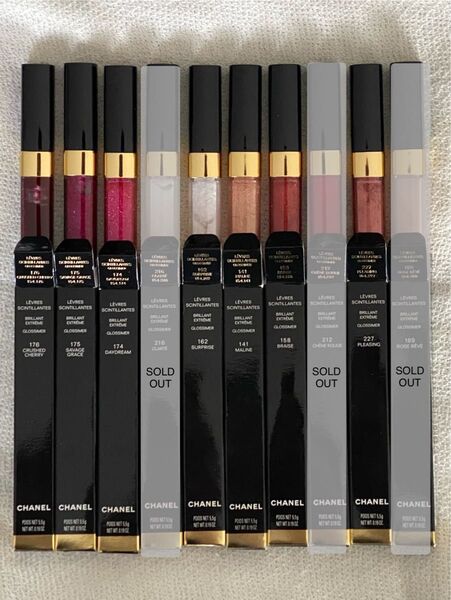 CHANEL レーヴルサンティヤント7本セット。単色2400円。2本以上同時購入の場合割引あり