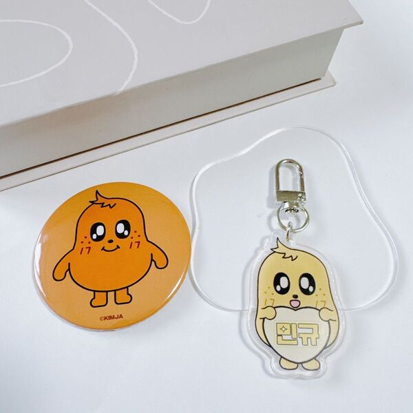 SEVENTEENセブチ ミンギュ キーホルダー&缶バッジ2個セット