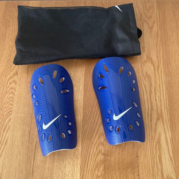 NIKE (ナイキ) サッカーウェア サッカー シンガード プロテクター スネ