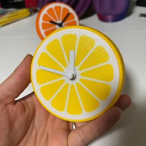 レモンの置き時計