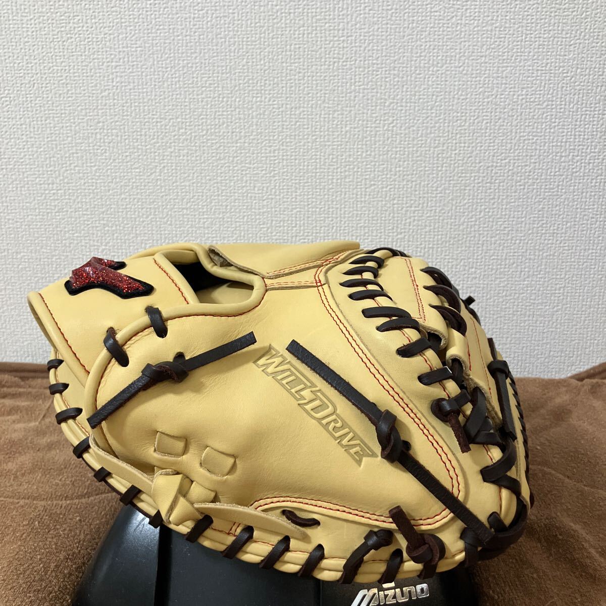 412 重かっ ミズノ 一般軟式用キャッチャーミット ブロンド B-D 412 重かっ ミズノ 一般軟式用キャッチャーミット ブロンド B-D