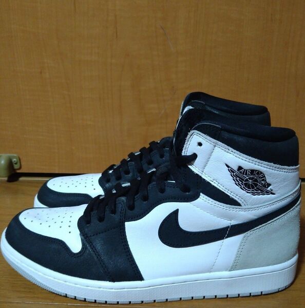 【新品未使用 希少サイズ】NIKE AIR JORDAN 1 High OG "Bleached Coral