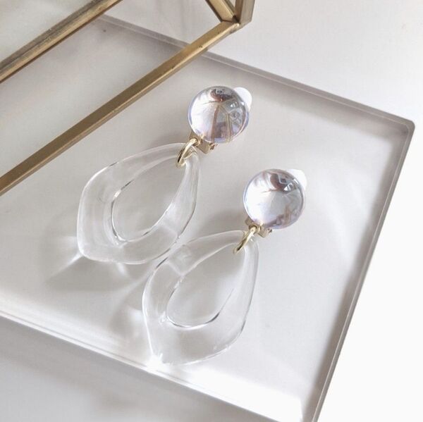 【No.78】 ハンドメイド イヤリング ピアス イヤークリップ 蝶バネ 大ぶり クリア オーロラ