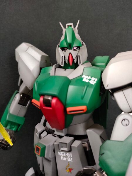 ガンプラ 塗装済完成品 MG RGZ-91 リ・ガズィ