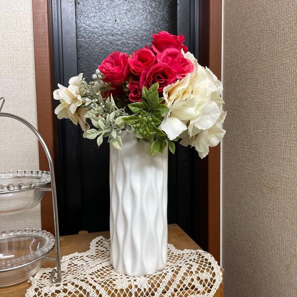 ずっと飾れるアーティフィシャルフラワー 赤い薔薇24本たっぷり 造花 ブーケ かすみ草