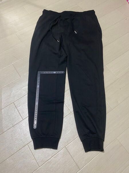 スエットパンツ