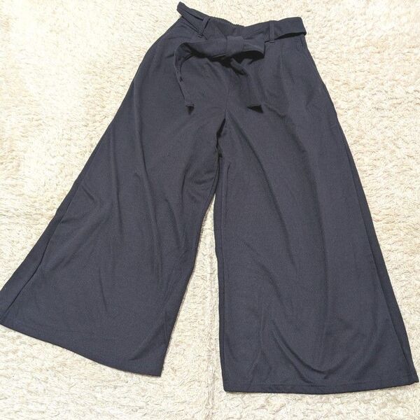 B.S SadSaddle パンツ ワイドパンツ 暖かい素材 Mサイズ