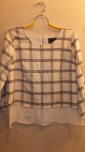 ★HK WORKS LONDON★Checkered Ladies Tops white size L USED IN JAPAN レディーストップス白チェック柄サイズL　バスト86-94