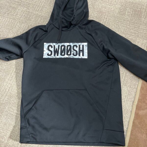 NIKE DRI-FIT SWOOSH パーカー