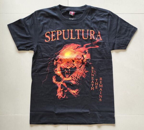 セパルトゥラ Tシャツ