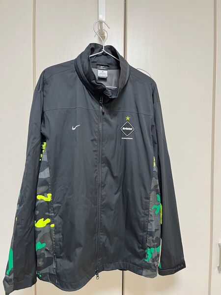 NIKE レアルブリストル fcrb F.C.REAL BRISTOL XLサイズ 美品used ウインドブレーカー ナイキ