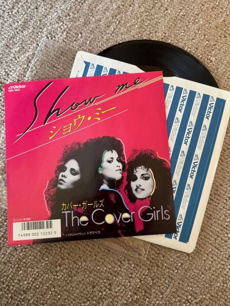 EPレコード Cover Girls 「Show me 」