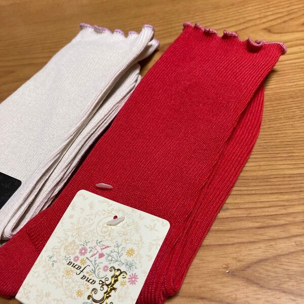 タグ付き未使用品 メロウ靴下 2足セット バイカラー 赤ソックス 白ソックス 別売りOK