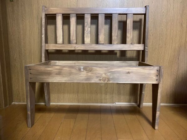 ★自分へのご褒美★かわいい大容量ワイドベンチプランターで寄植えしませんか?