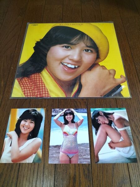 石野真子さん 写真3枚付きLPアルバムレコード(中古品)