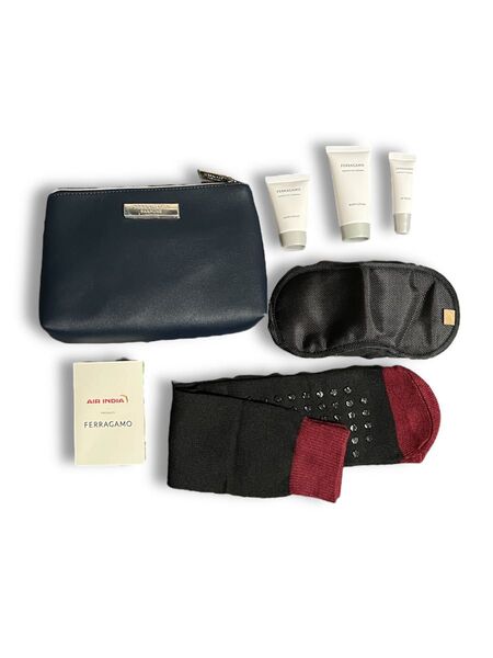 【新品未使用】ferragamo フェラガモ ビジネスクラス アメニティ エアインディア