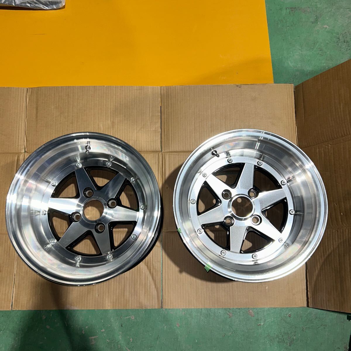 Yahoo!オークション -「ロンシャンxr4センターキャップ」の落札