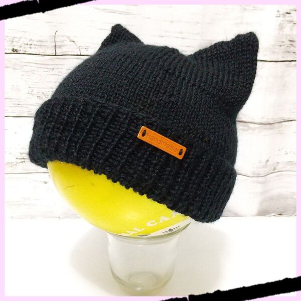 * 猫耳帽子 * ニット帽 * *ハンドメイド *
