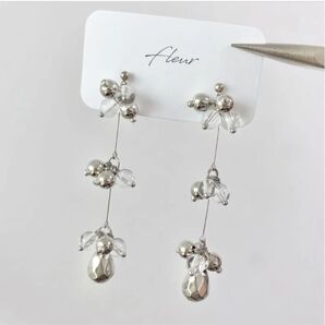 (No.117) シルバー3連ビーズ*ハンドメイドピアスorイヤリング